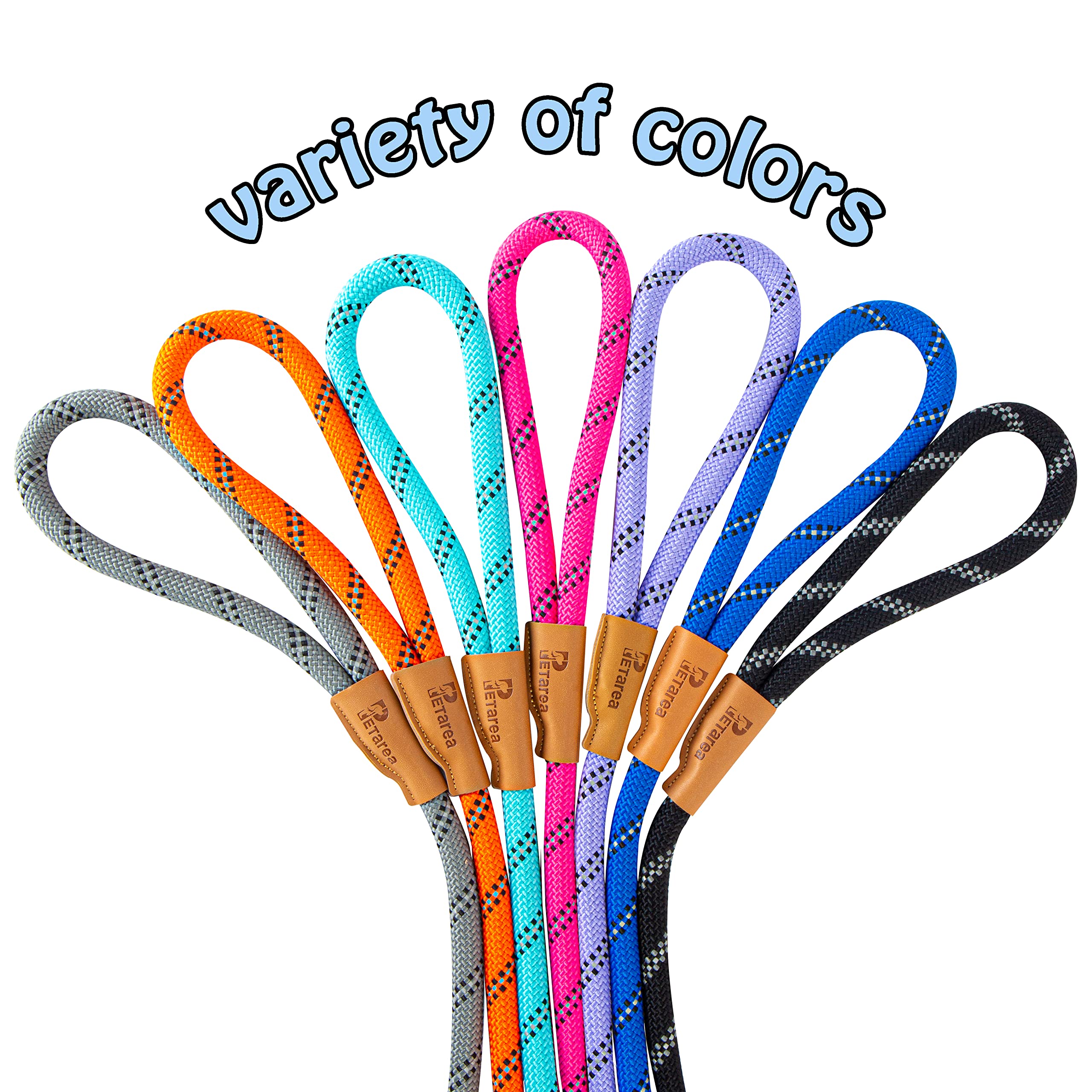 Petarea slip lead collarless use offers quick handling.