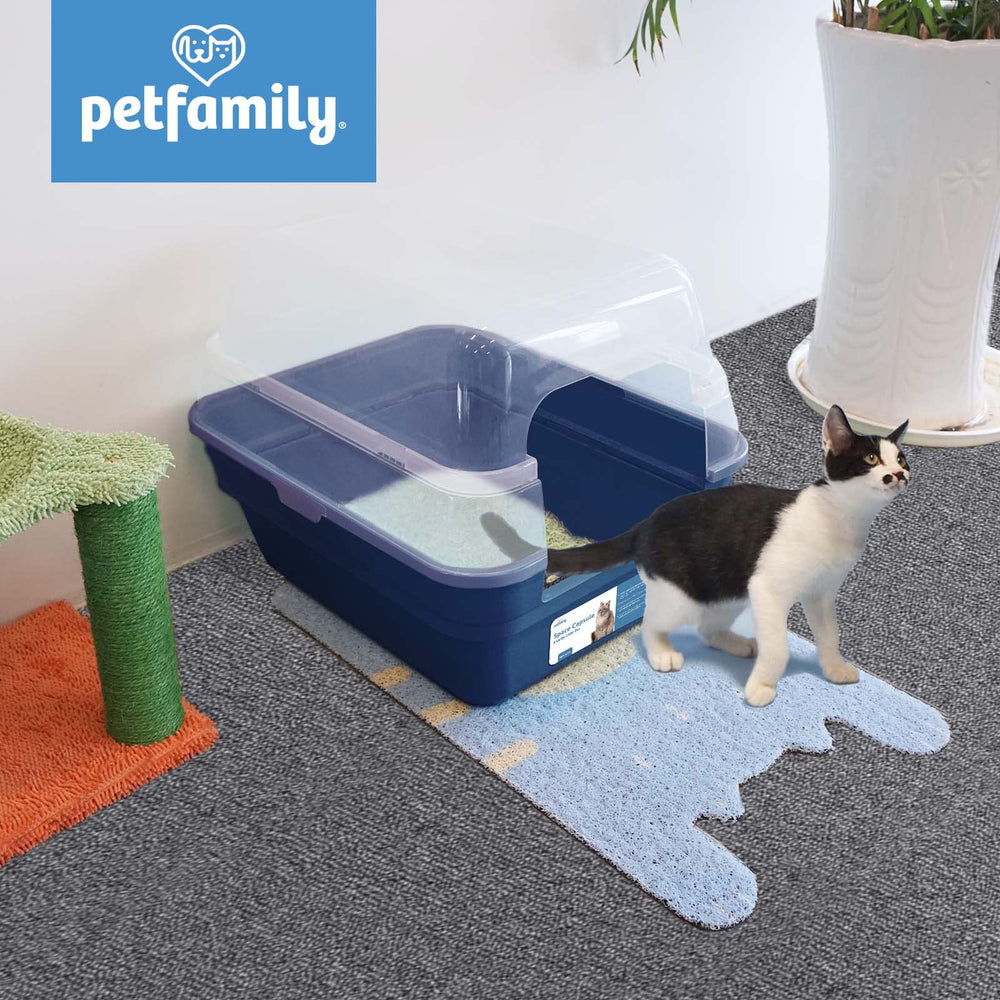 Petfamily large footprint 21-6x17-8 measures space for bigger cats.