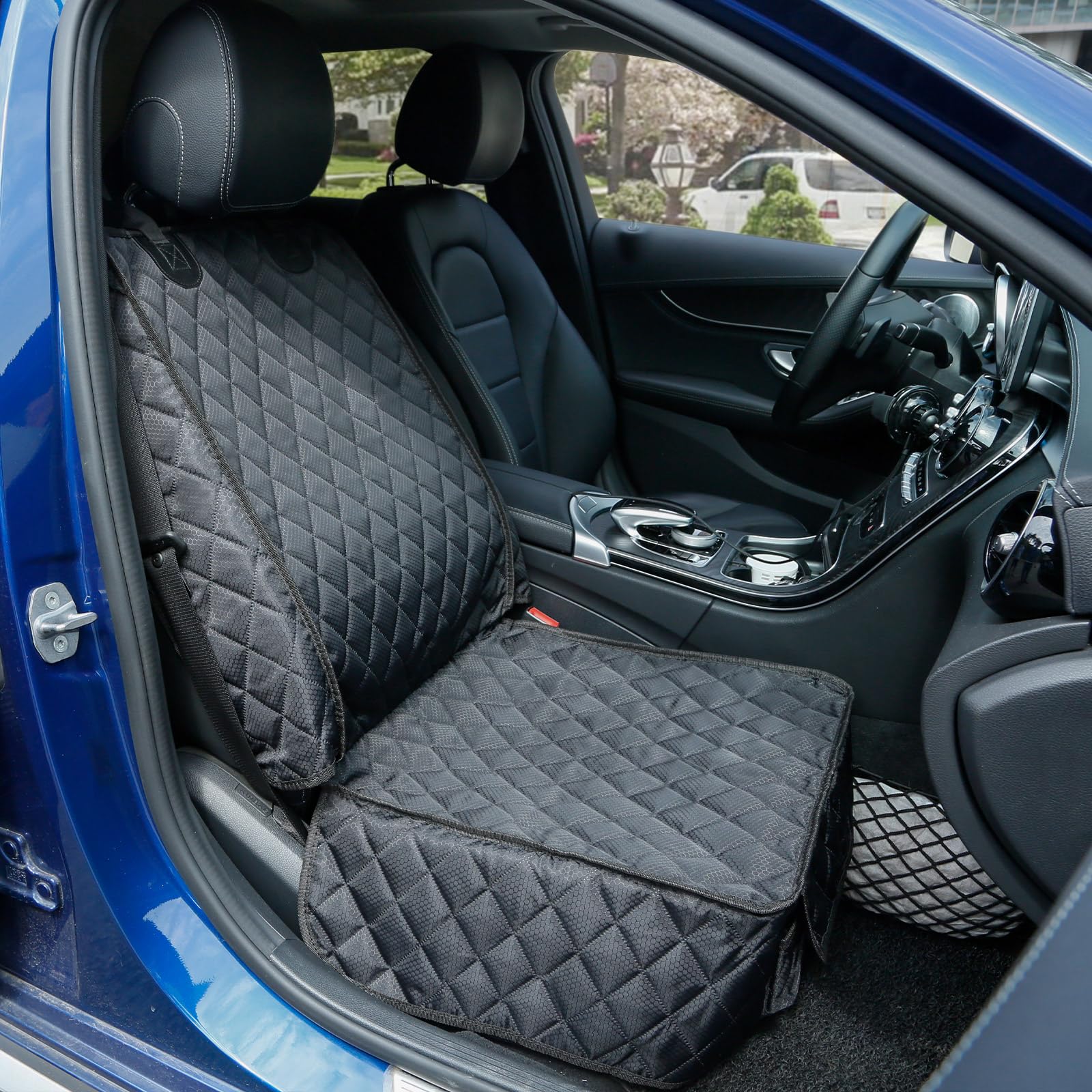 PETICON front seat cover waterproof fabric blocks spills during travel.