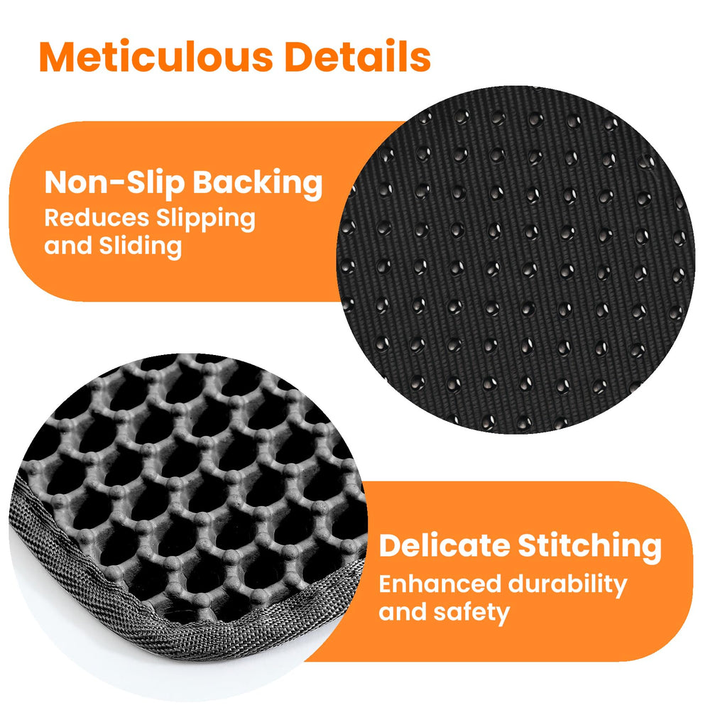 Petinstinct Jumbo Cat Litter Mat plush-feel surface enhances pet comfort.