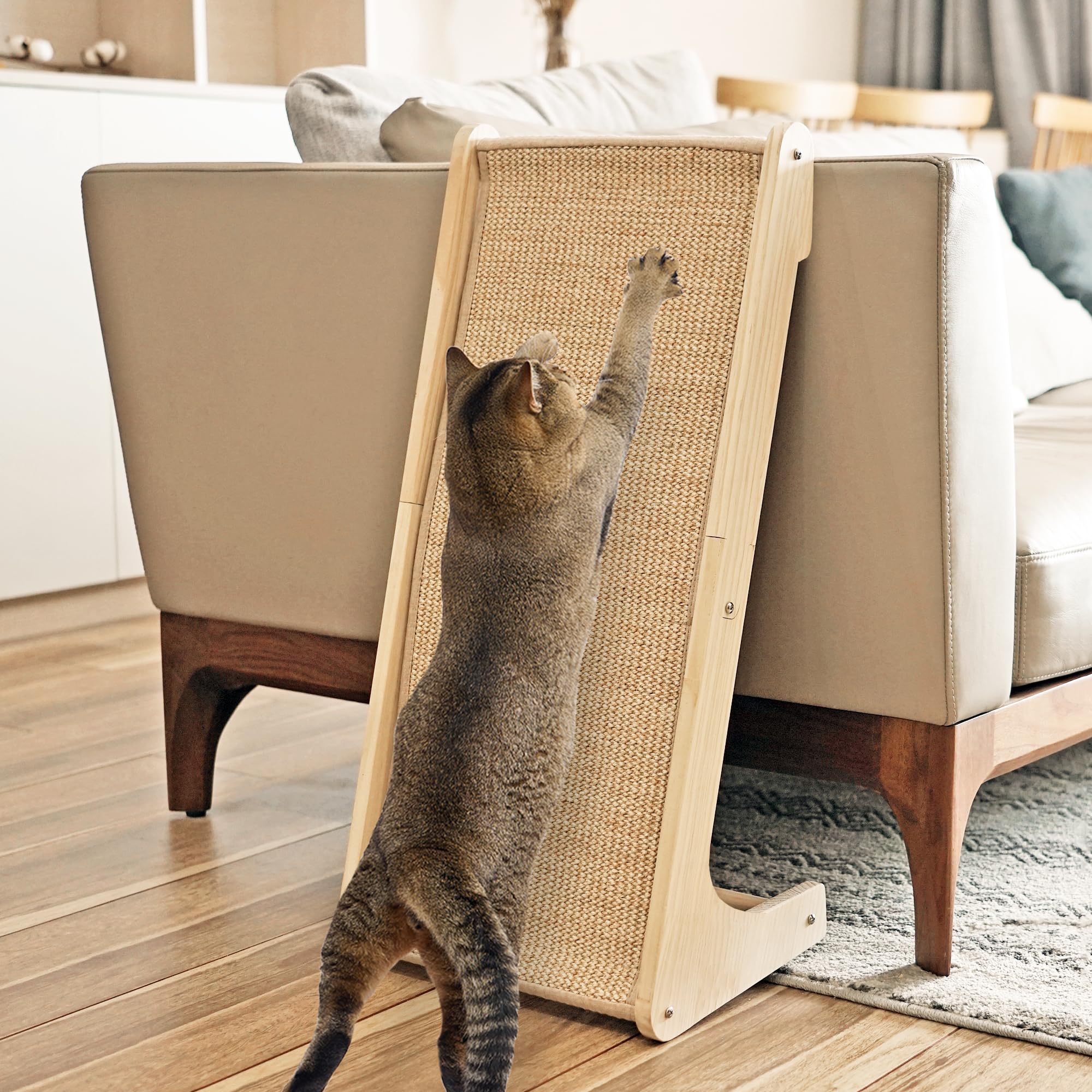 PETKARAY cat sisal scratcher ramp floor demonstrates durable scratching