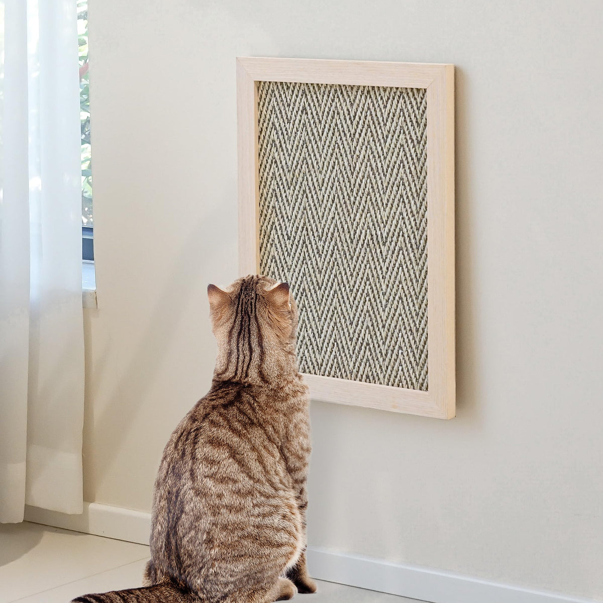 PETKARAY wall-cat-scratcher vertical-sisal closeup highlighting durable texture for satisfying scratches