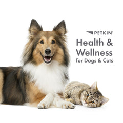 Petkin Fingertip Wipes packaging with resealable lid and 100 wipes.