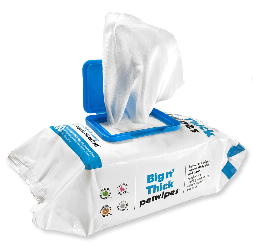 Petkin Pet Wipes formula with organic oat extract for softer coat