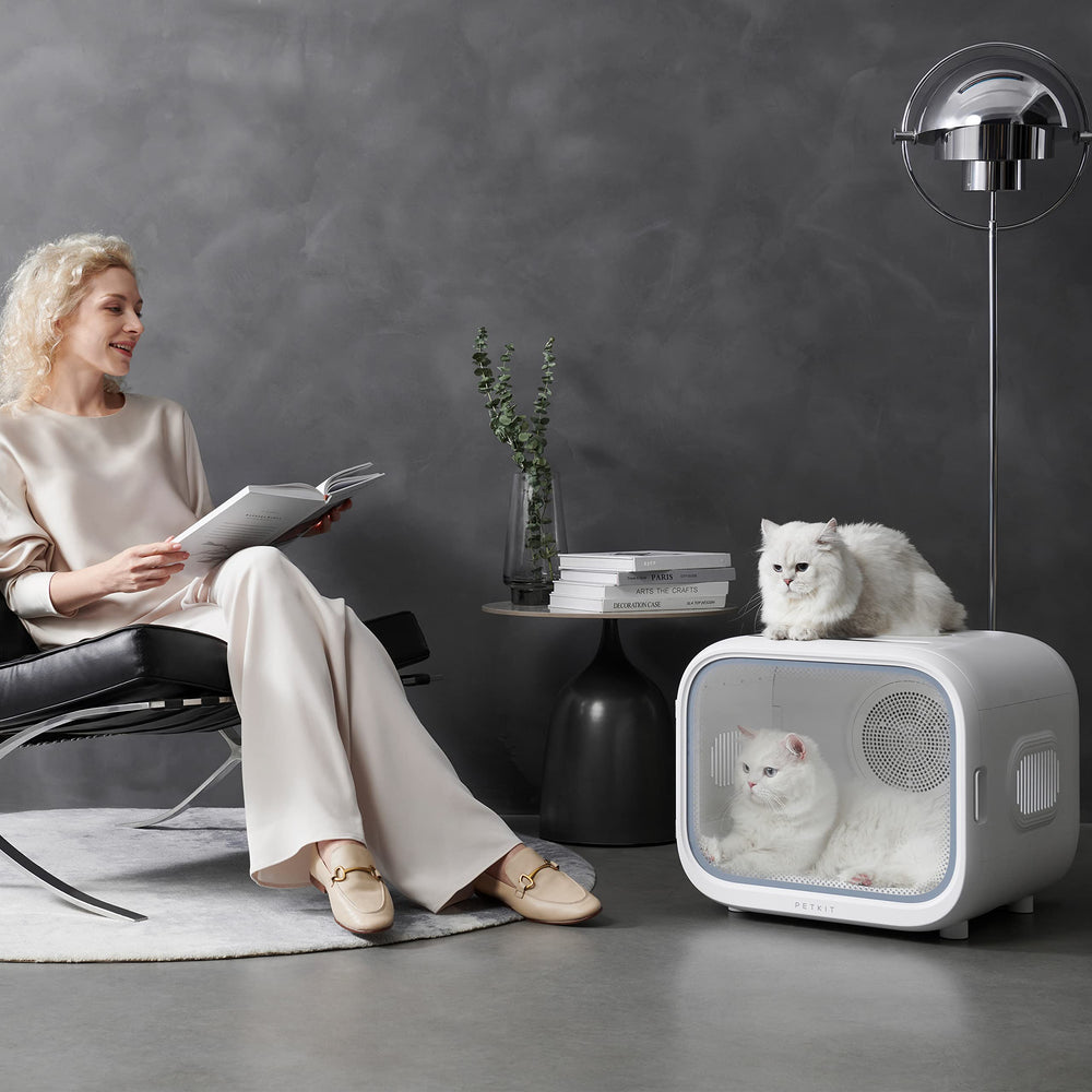 PETKIT AIRSALON MAX pet-friendly design supports an easy at-home grooming routine