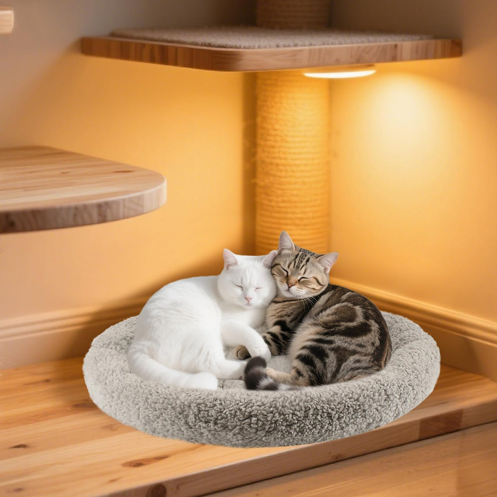 PETLESO machine-washable bed mat offers easy cleaning after use.