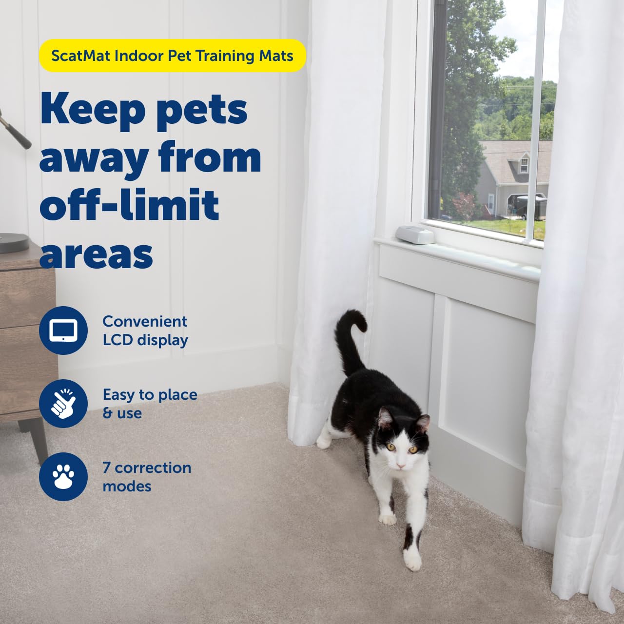 PetSafe ScatMat LCD controller shows modes and battery status for training sessions.