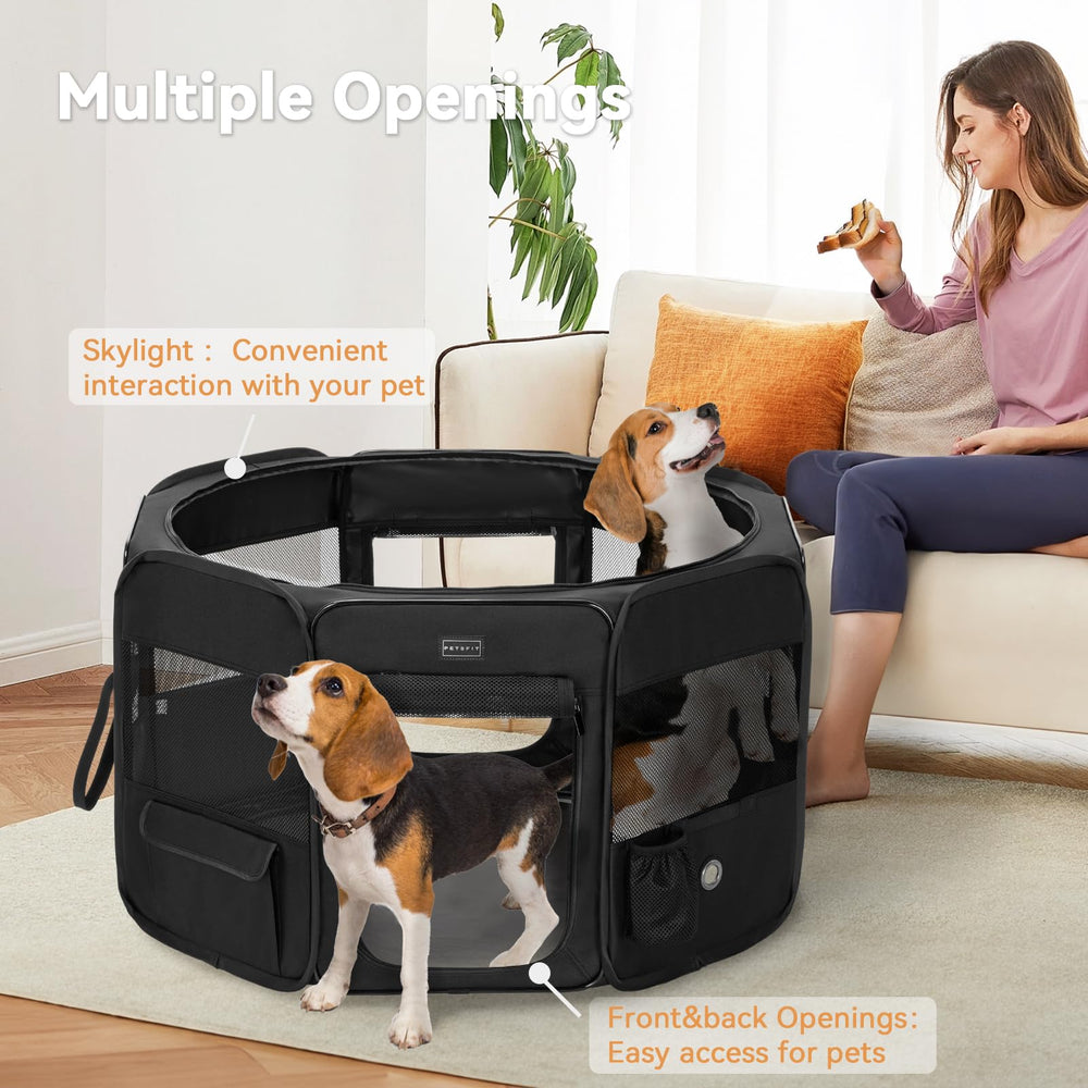 Petsfit leakproof bottom mat enables quick cleanup after play.
