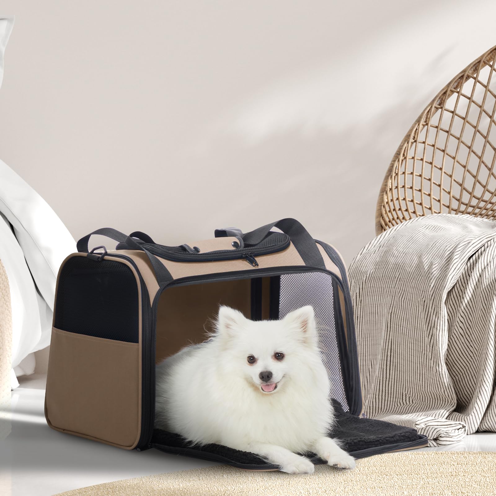 Petsfit padded-handle-adjustable-strap for comfortable carrying on outings