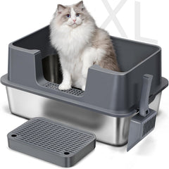 Petsinurarea XL stainless steel litter box lid closeup highlighting easy-clean surface