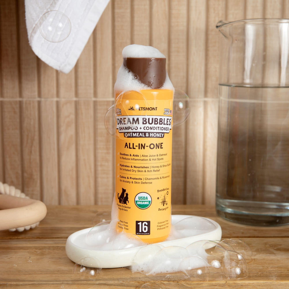 Petsmont Dream Bubbles Shea butter hydration close-up demonstrates deep coat moisture.