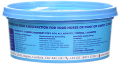 PFIFF Horslyx Minis 650g mint flavour swatch demonstrates antioxidant-rich formula.