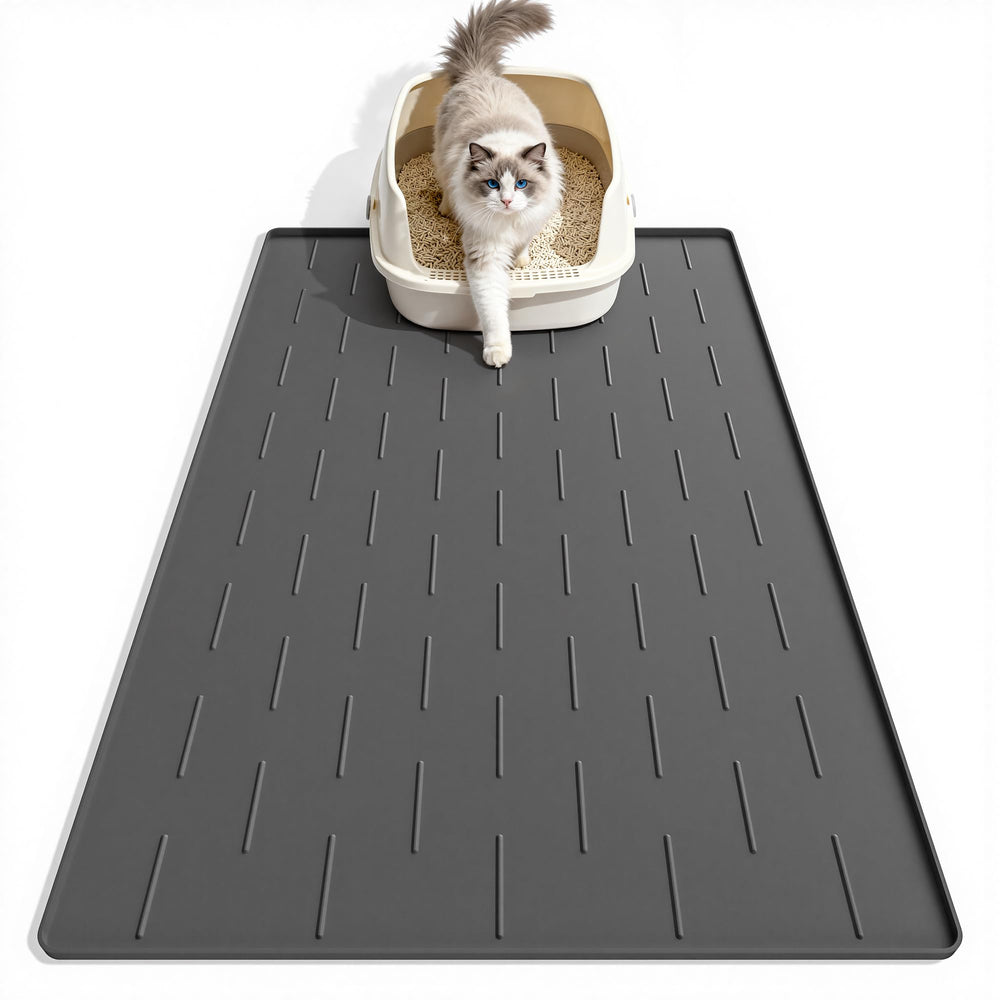 Pieviev silicone cat litter mat with raised pattern traps litter near paws