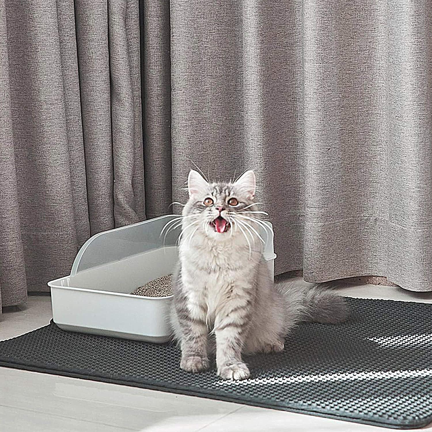Polarduck cat litter mat washable-cleaning allows thorough rinsing and maintenance.