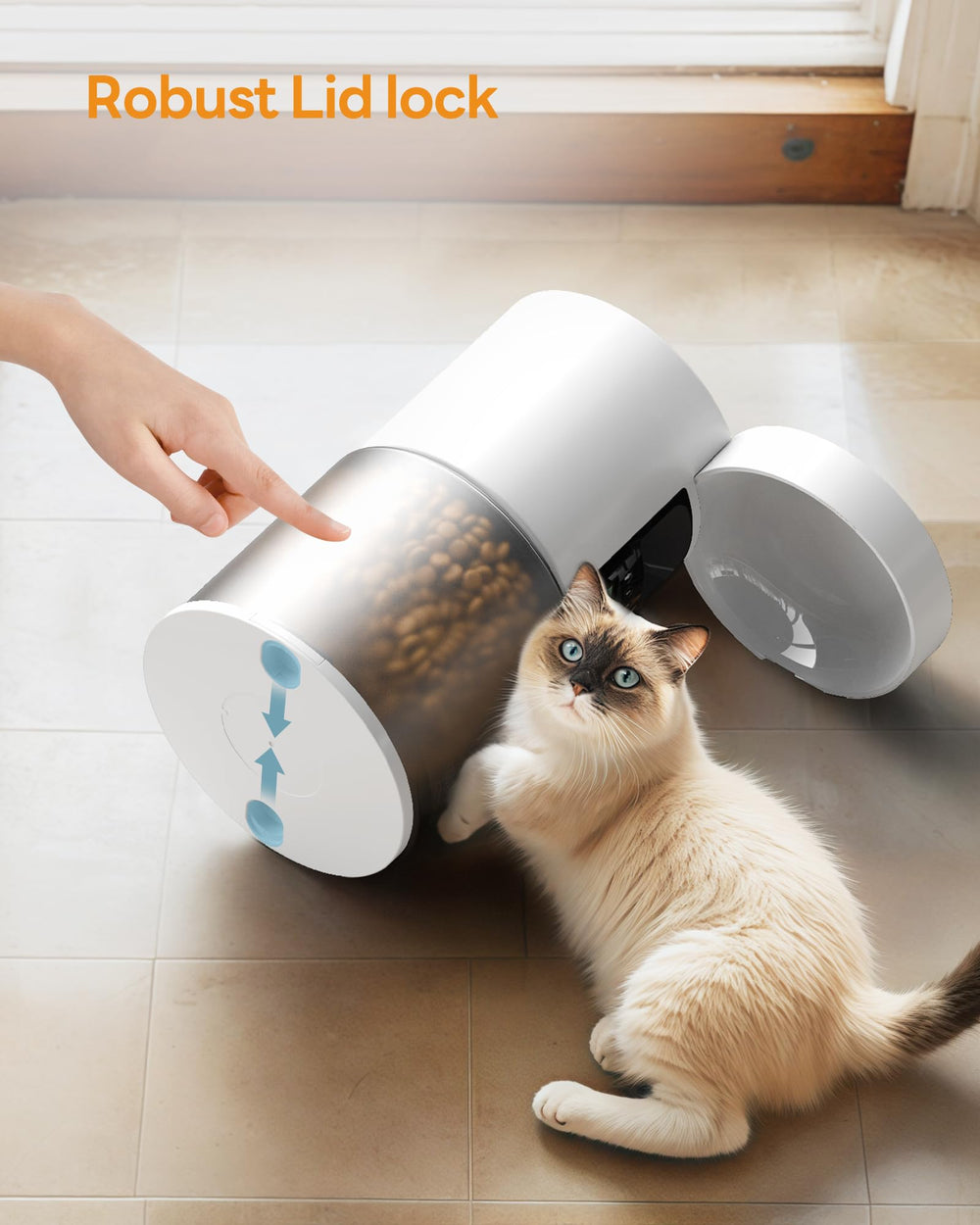 POOEKEN voice function closeup demonstrates audible meal signal during daily routines.