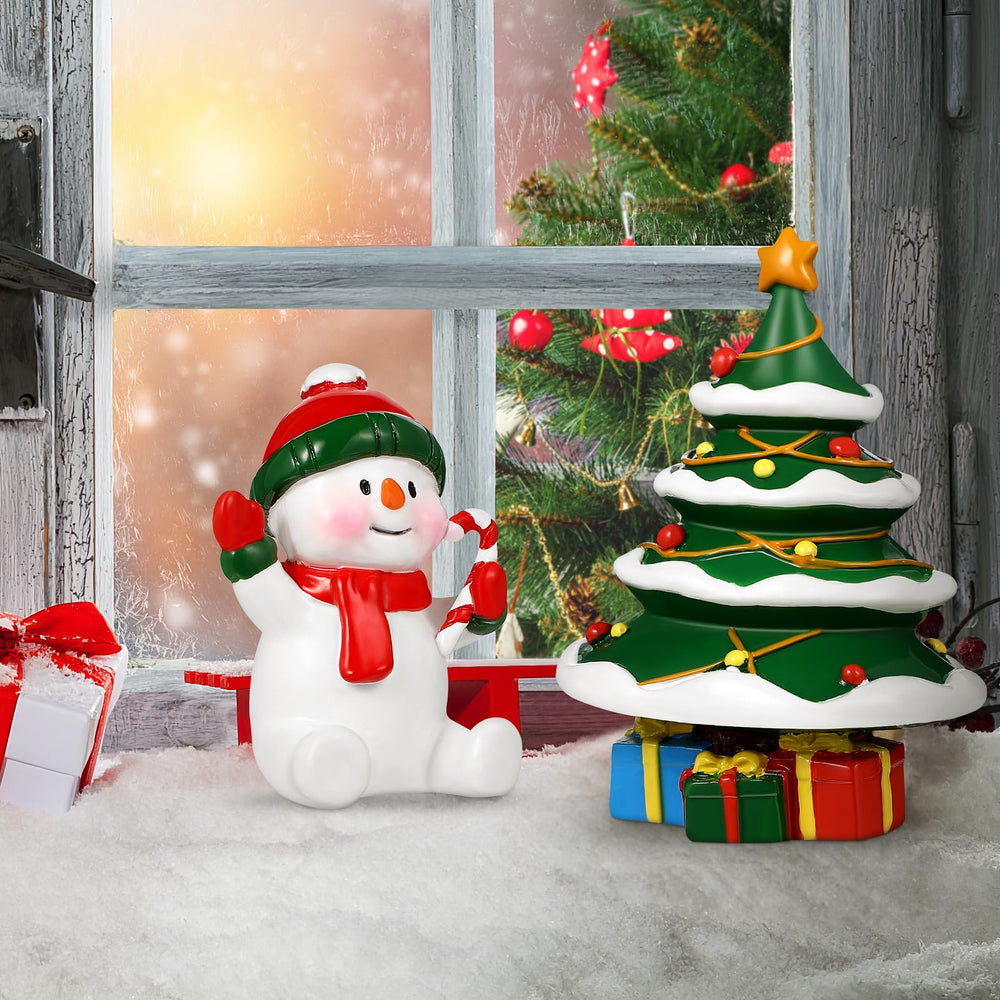 POPETPOP Christmas tree ornament brings seasonal color to your fish tank decor.