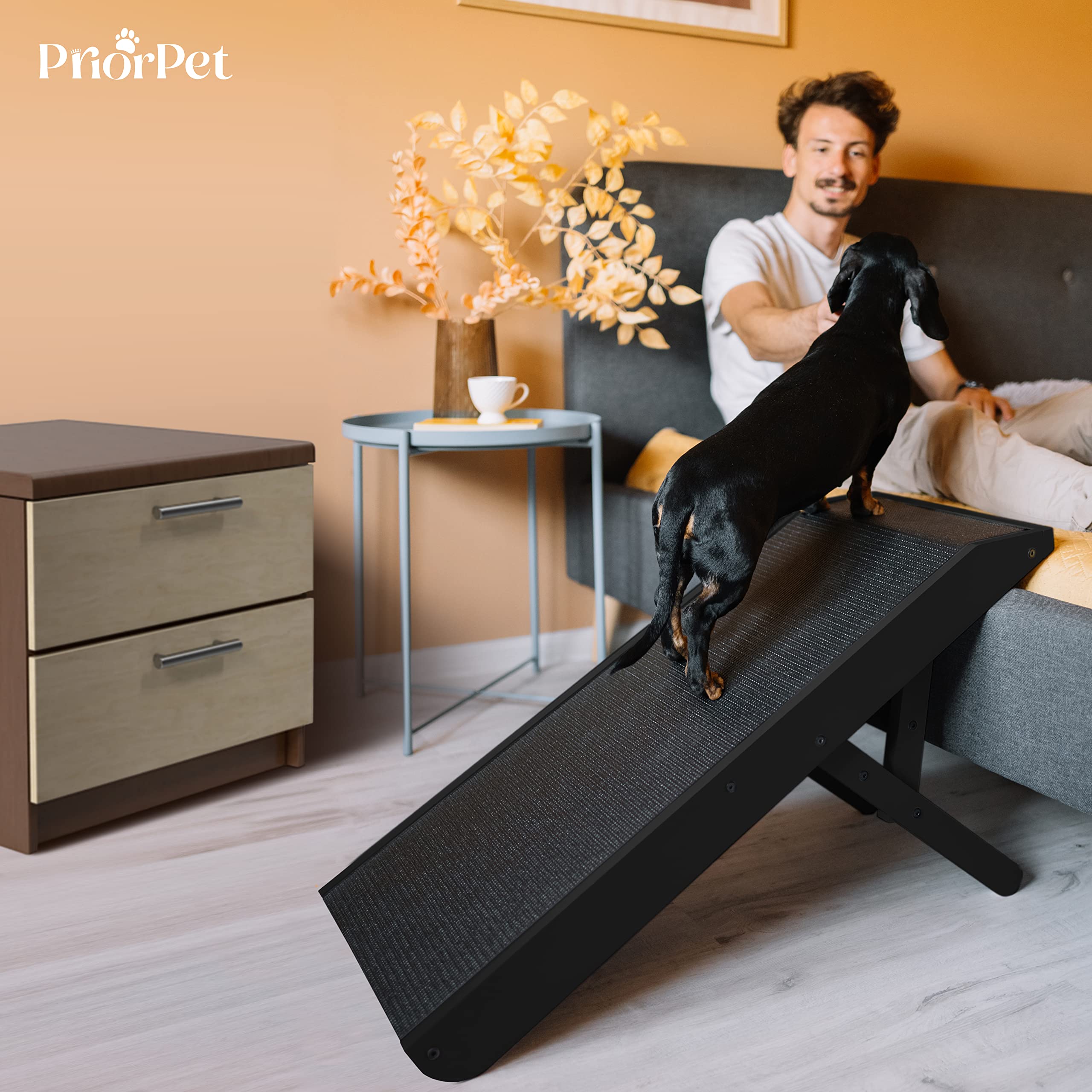 Priorpet supports up to 200lbs for versatile dogs