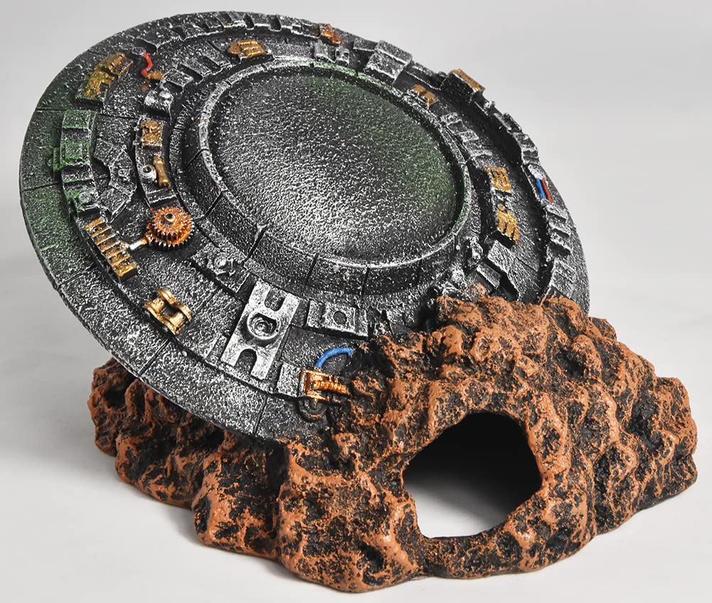 PTFJZ UFO flying saucer decor creates a mysterious underwater focal point in your tank