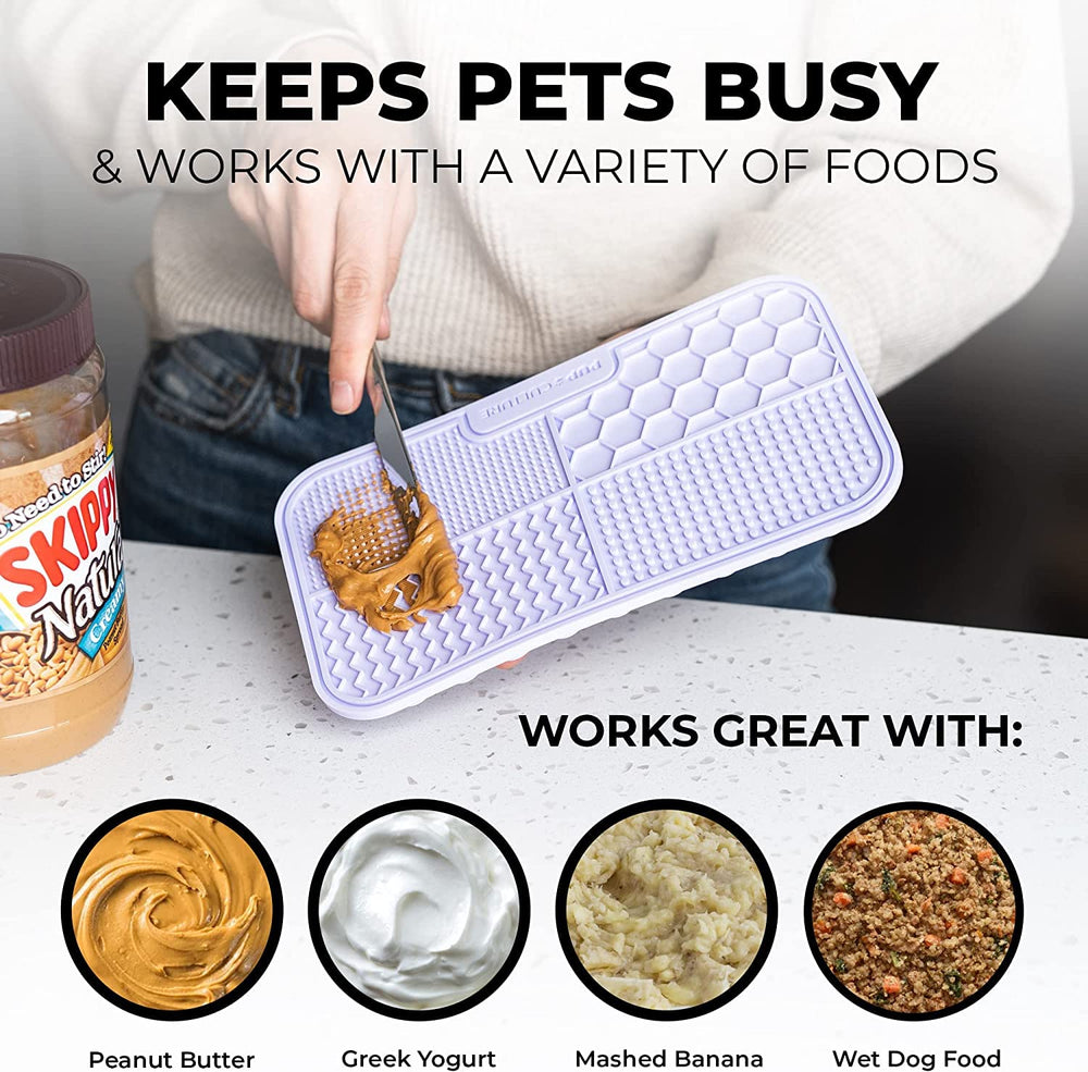 Pup Culture lick-mat digest-health-friendly ridges at work.