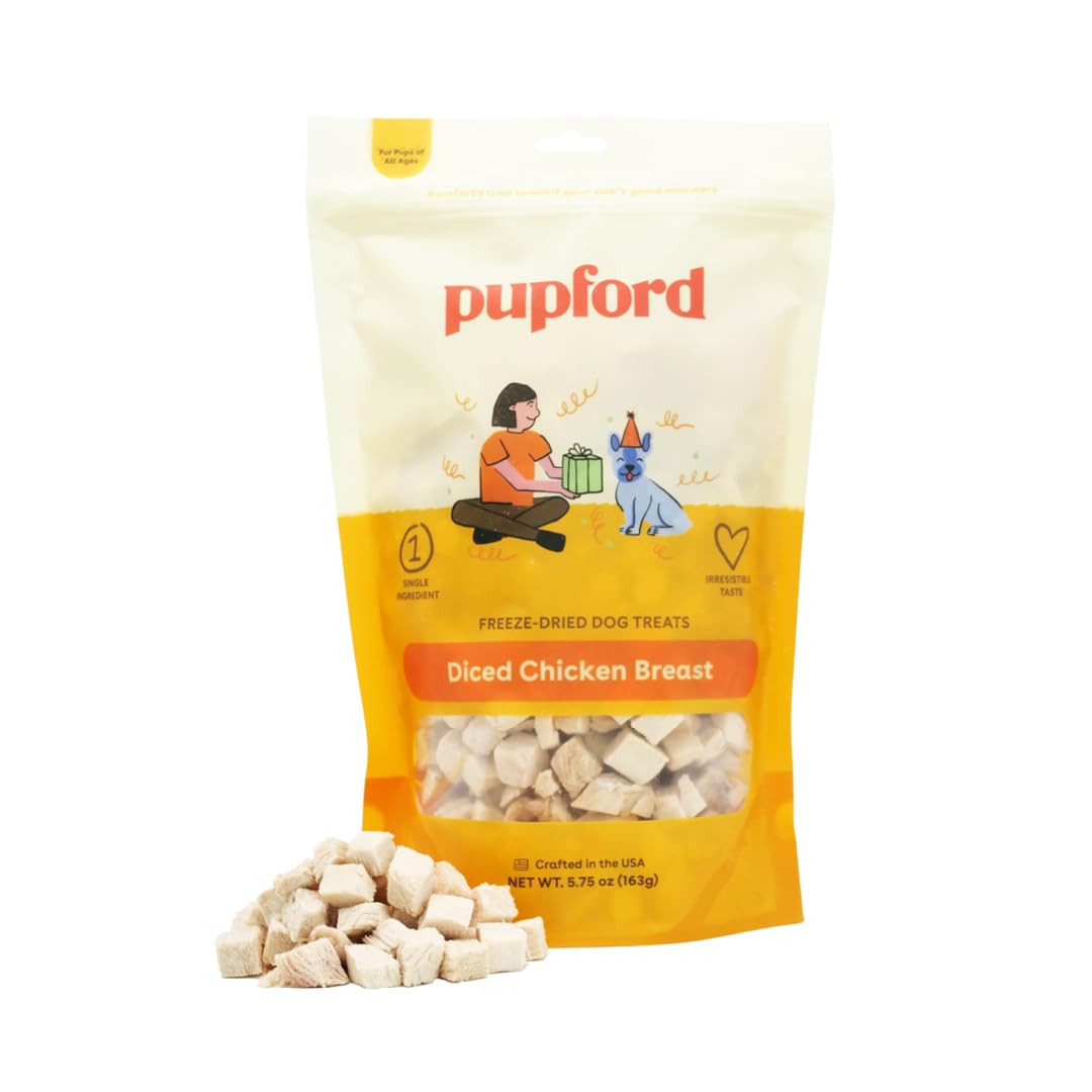 Pupford Freeze Dried Chicken Breast Treat packaging highlights USA-made, high-protein reward