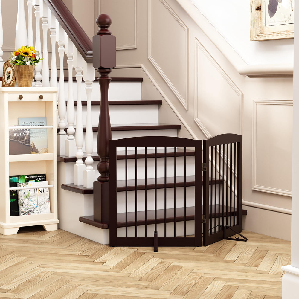 PUPETPO wooden-gate compatibility ensures secure fit on wooden gates