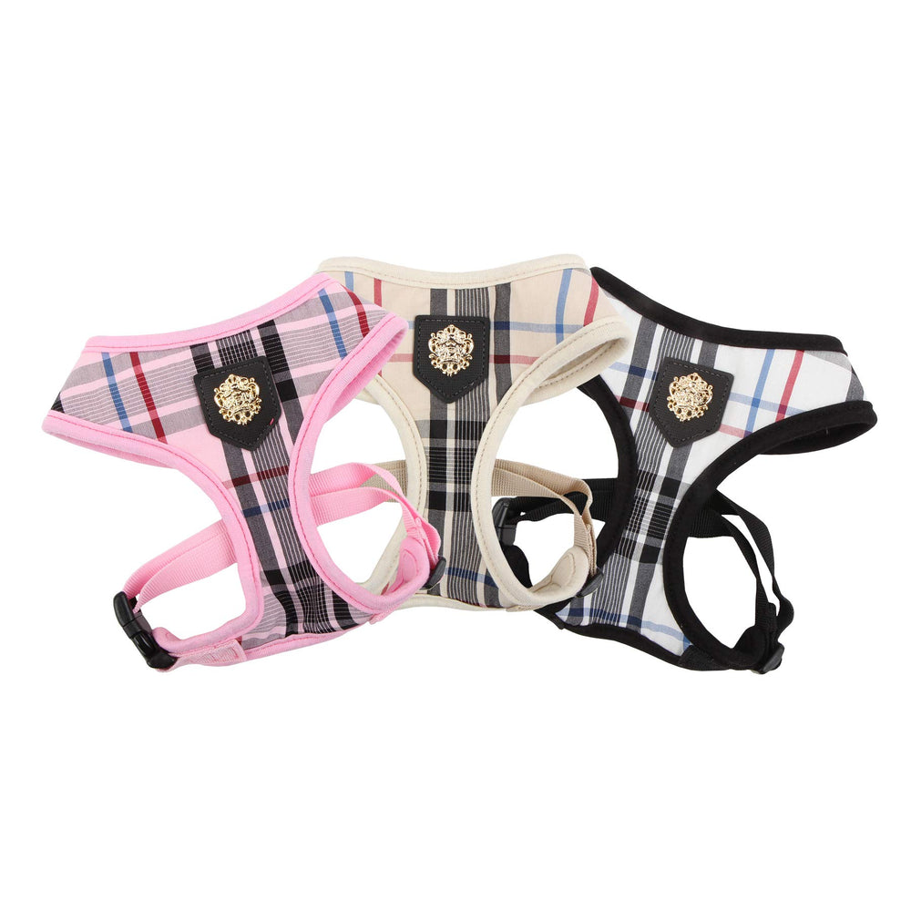 Puppia Junior pink adjustable chest belt highlights flexible fit for growing dogs