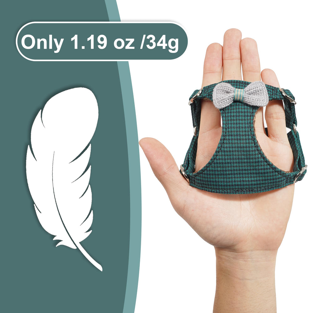 Puppytie harness arrives in gift packaging with 30-day returns and chat-ready support
