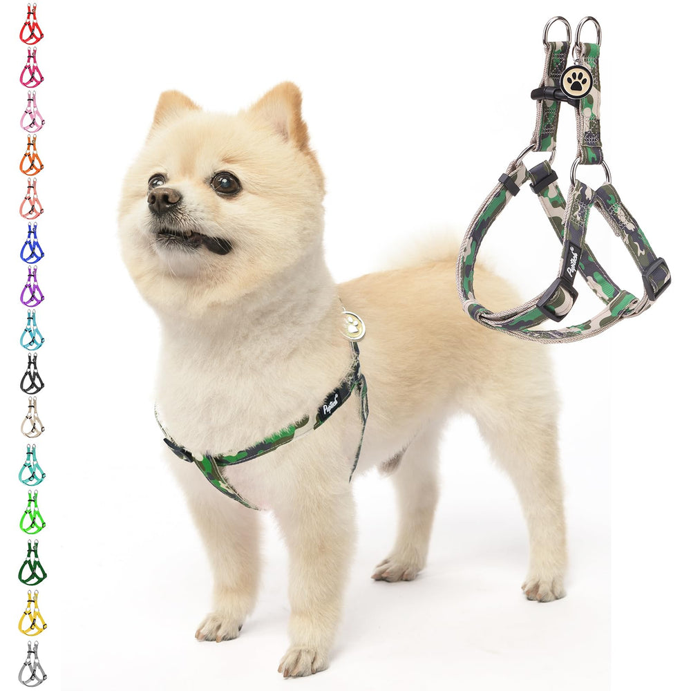 PUPTECK no pull harness camouflage close-up shows durable nylon straps.
