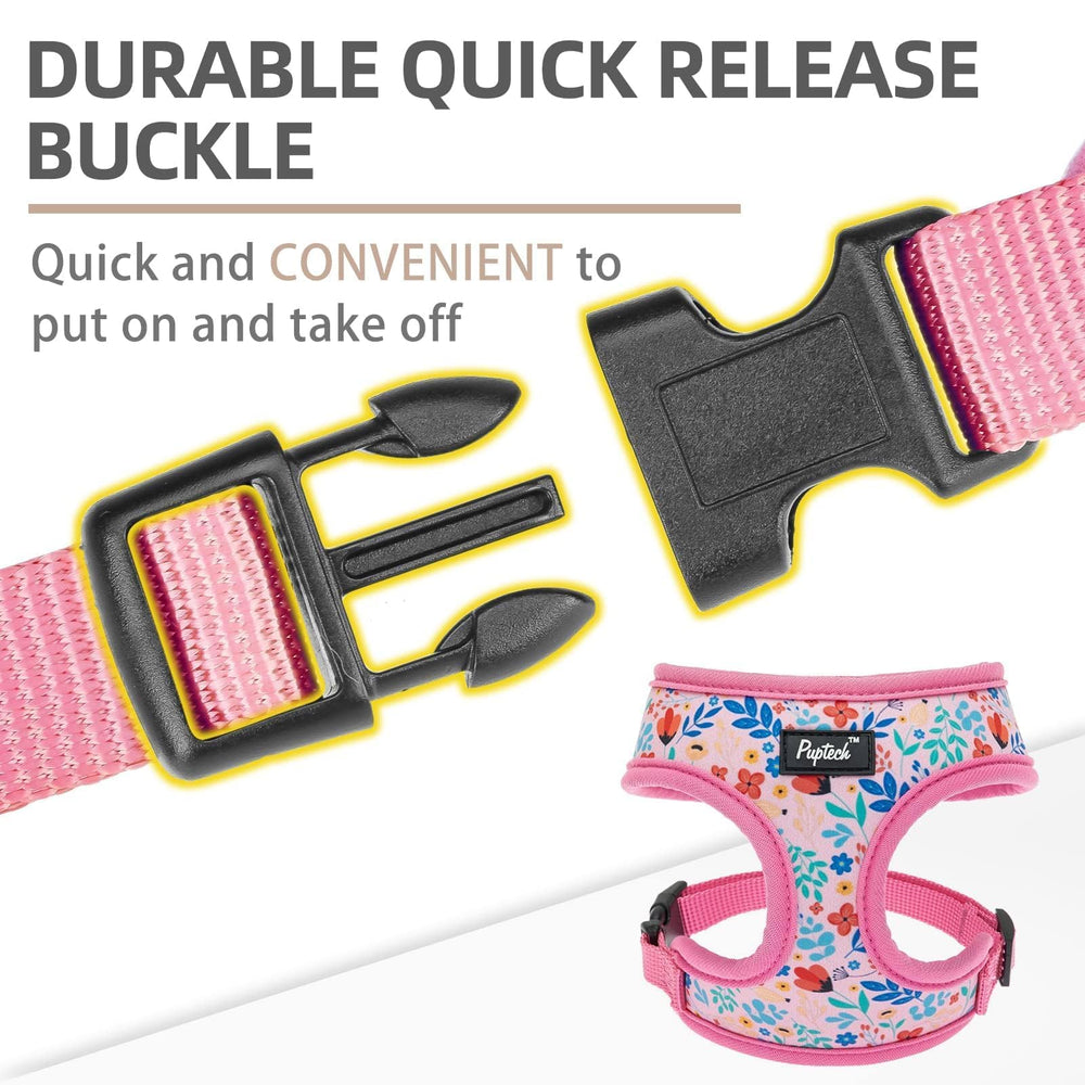 Puptech d-ring close-up shows sturdy connection for reliable leash control.