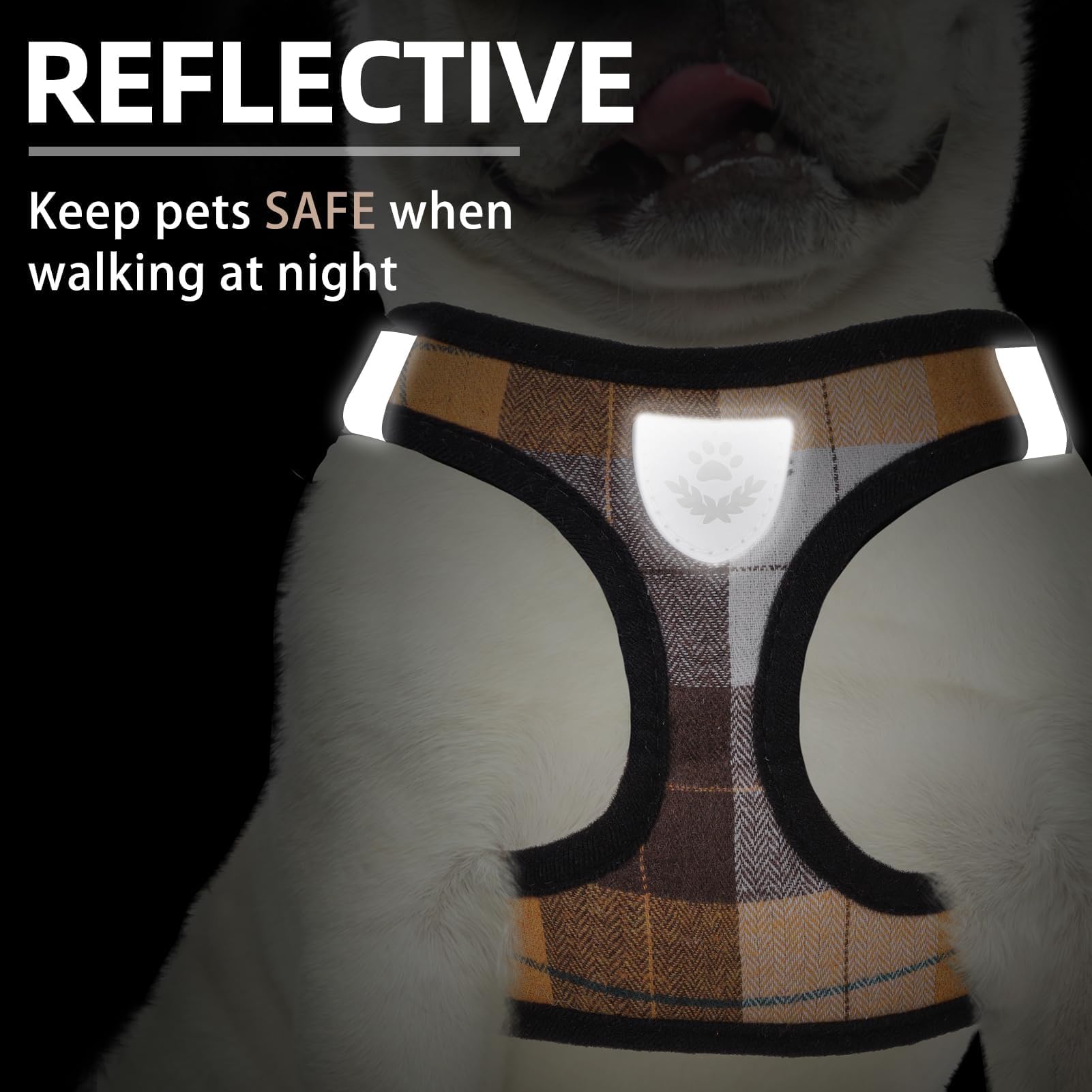 PUPTECK double D-rings minimize leash swing and prevent pulling tangles.