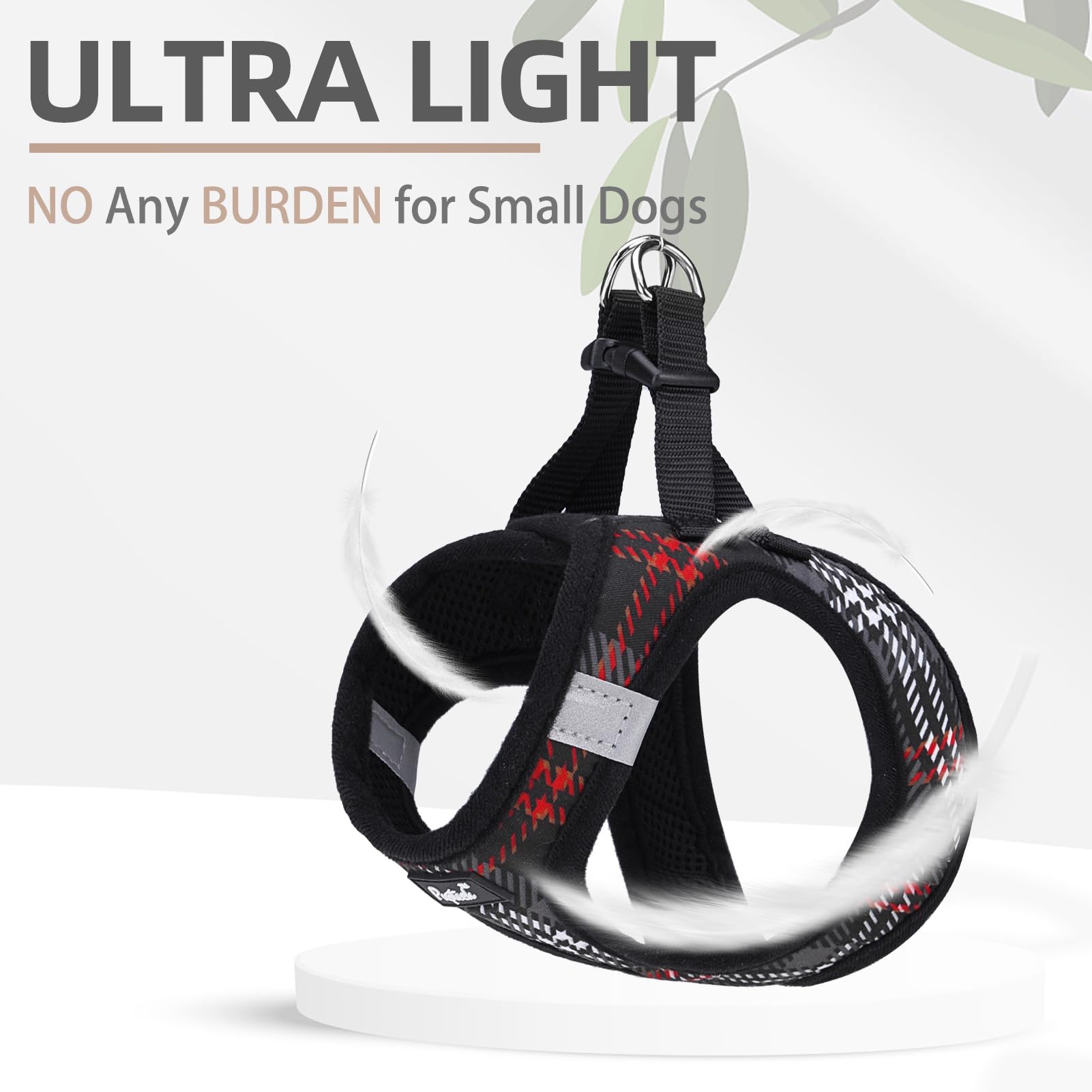 Breathable mesh lining and polyester fabric by PUPTECK keeps fur dry