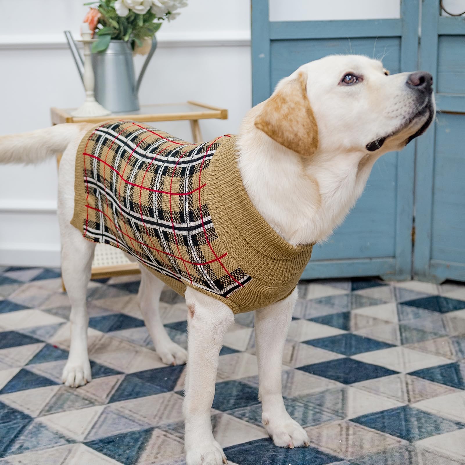PUPTECK easy-care acrylic fabric supports machine wash or air dry.