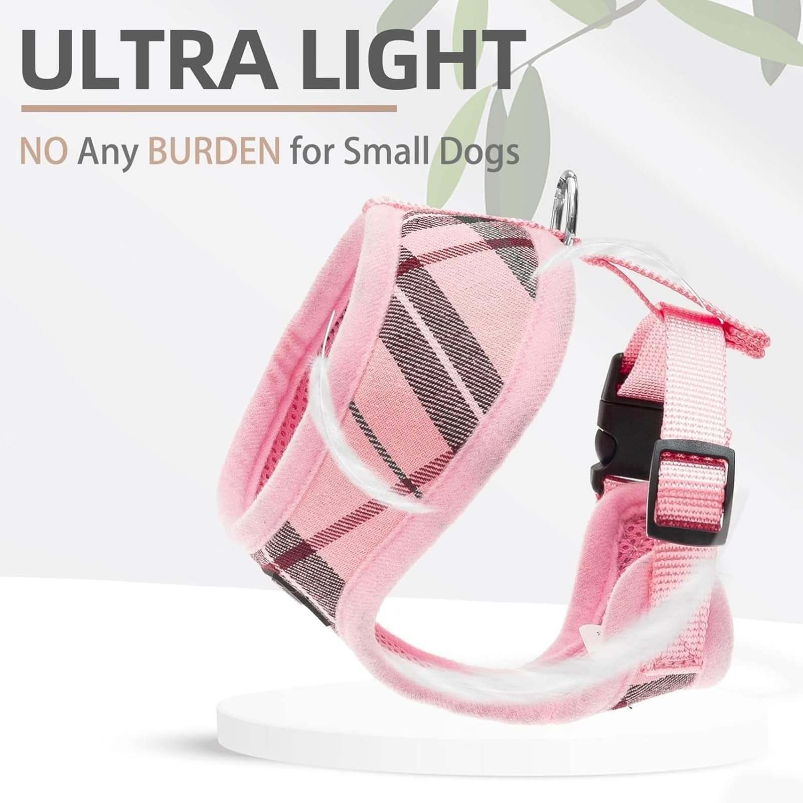 PUPTECK leash-ready D-ring ensures secure control during outings.