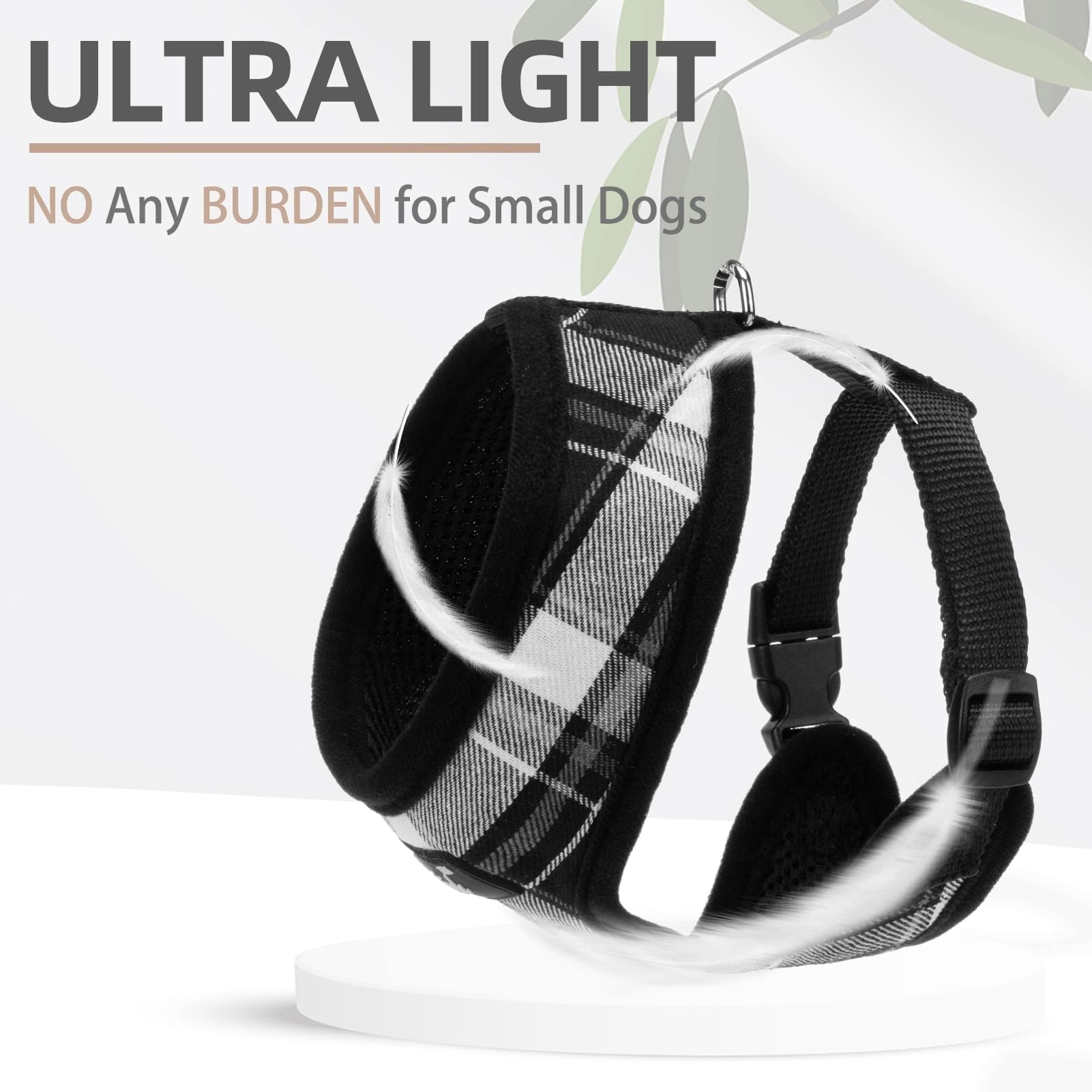 PUPTECK quick-release buckle image emphasizes easy on/off for busy owners.