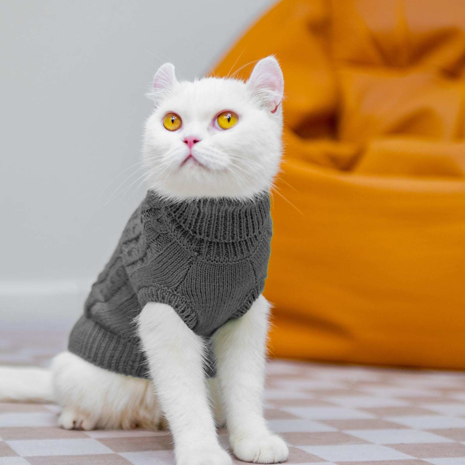 PUPTECK soft texture emphasizes gentle warmth for sensitive fur