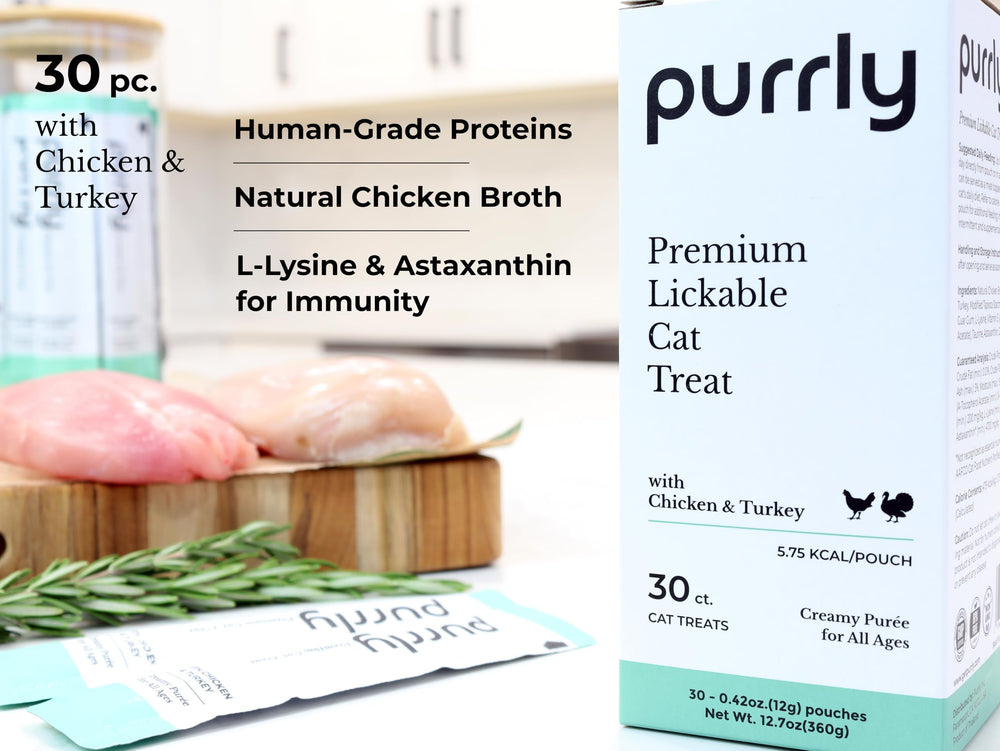 Purrly lickable treat cat-lapping shows aroma and hydration-friendly snack