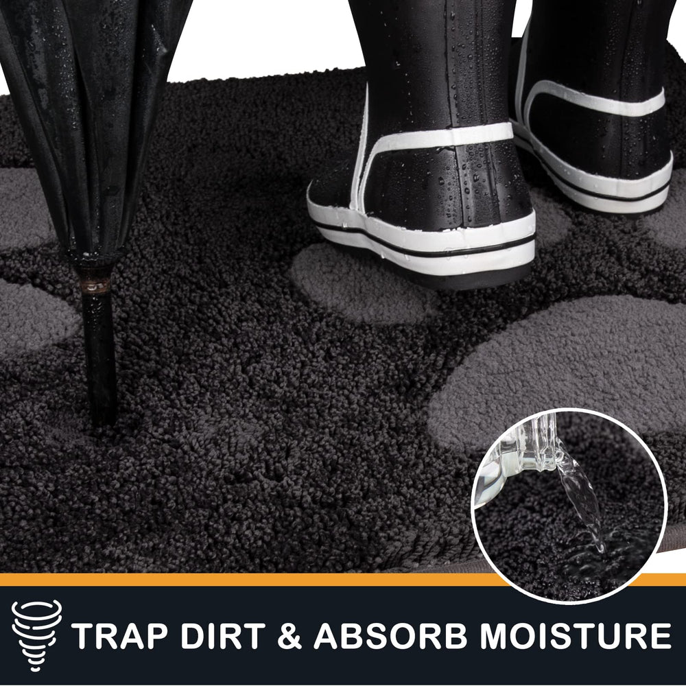 PURRUGS door mat machine-washable surface for quick cleanups.