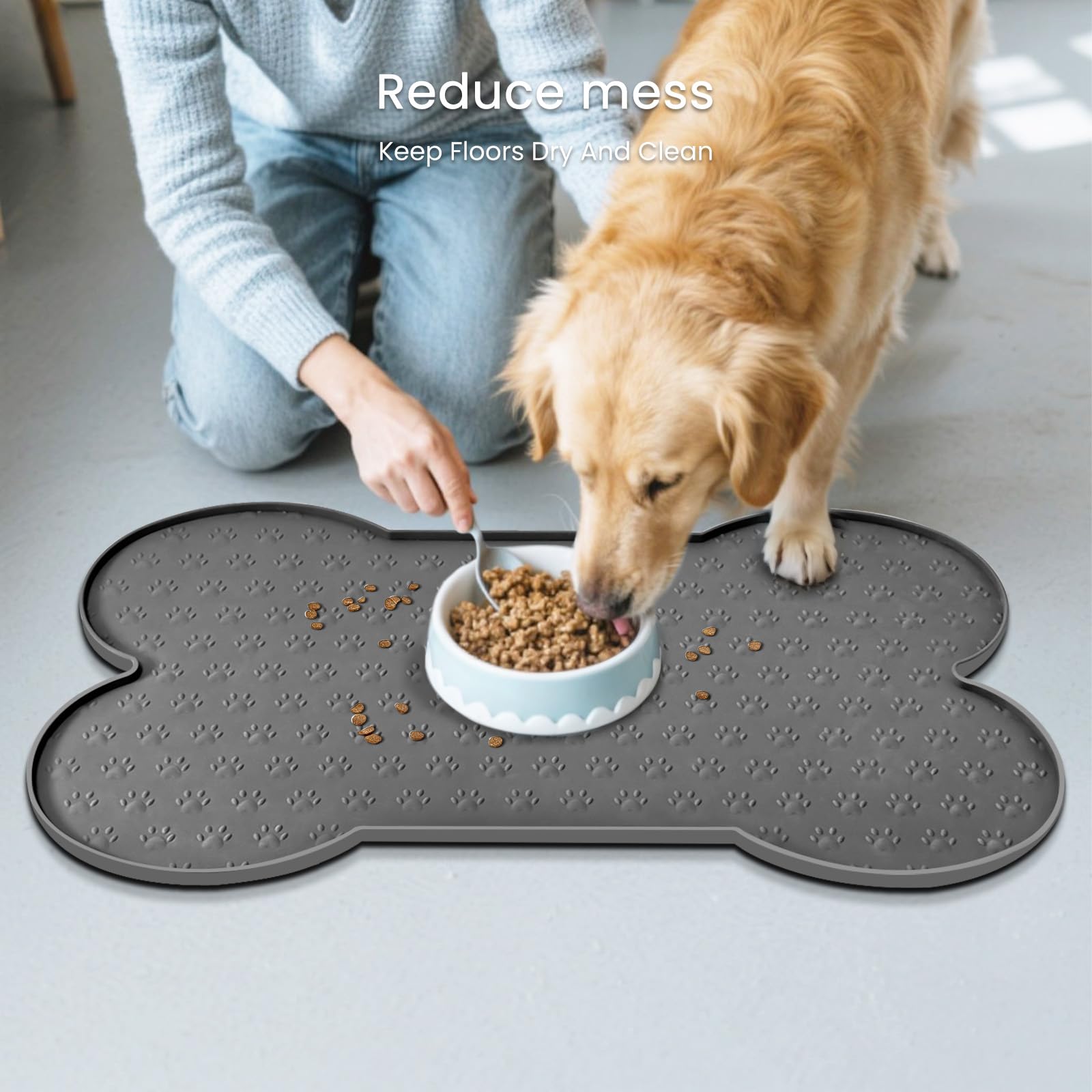 PWTAA easy-clean feeder pad resists mess during meals.