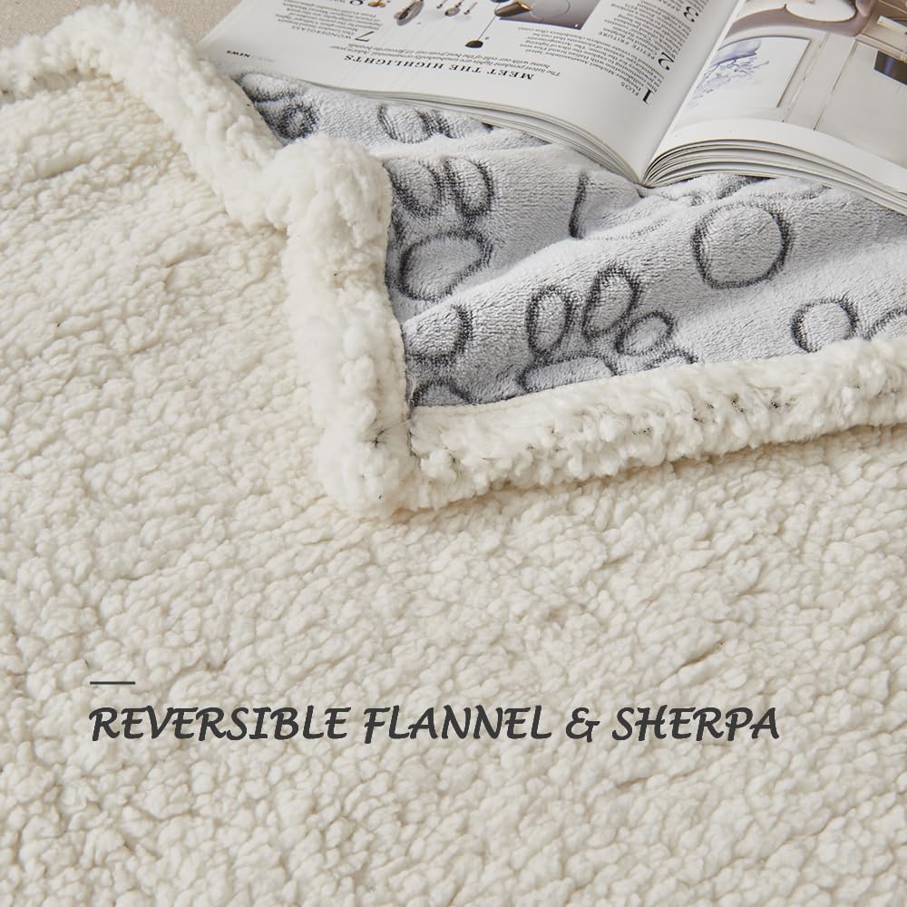 Qeils 30x40 blanket fits small dogs on bed or couch