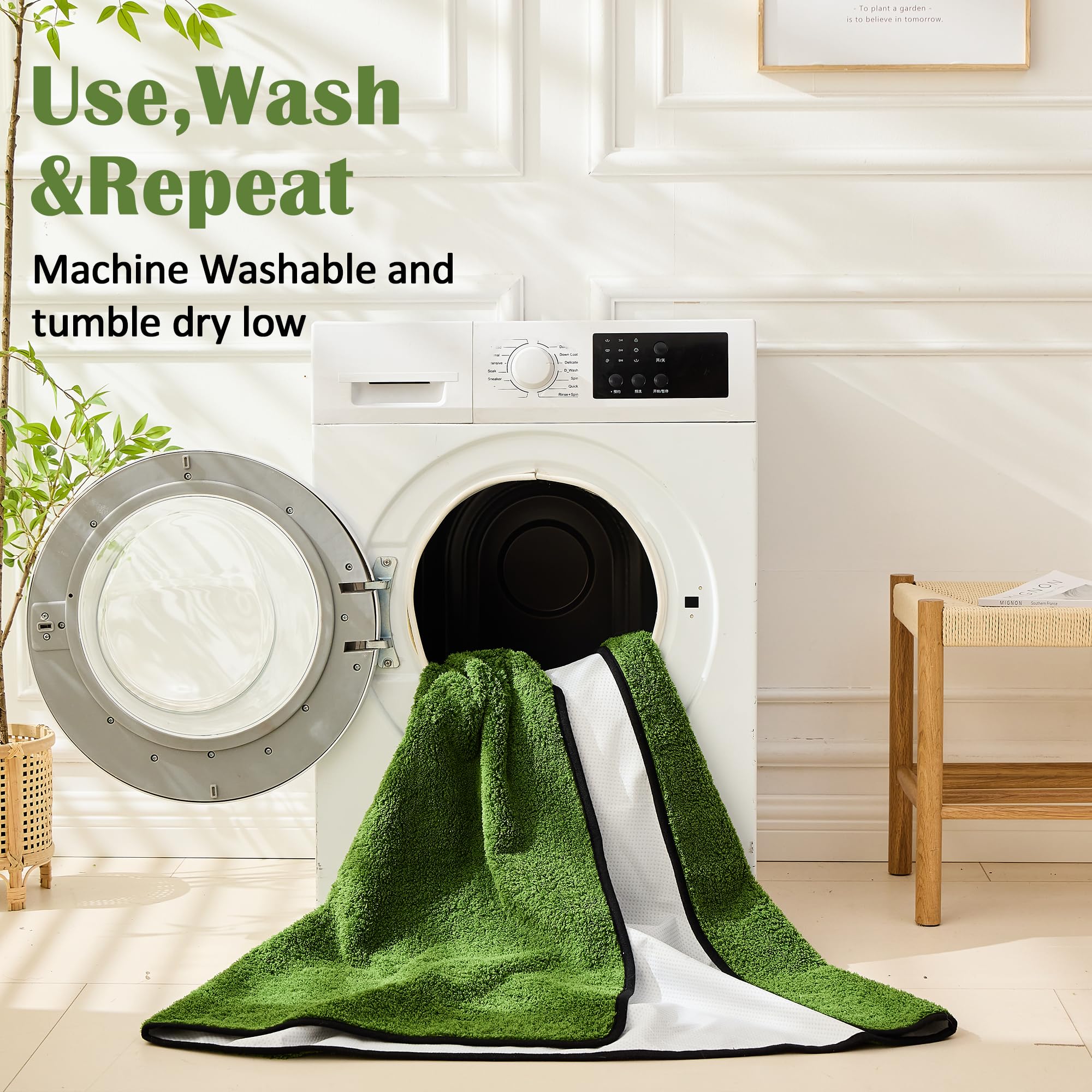 Qeils reusable pad with leakproof backing and non-slip grip keeps things tidy