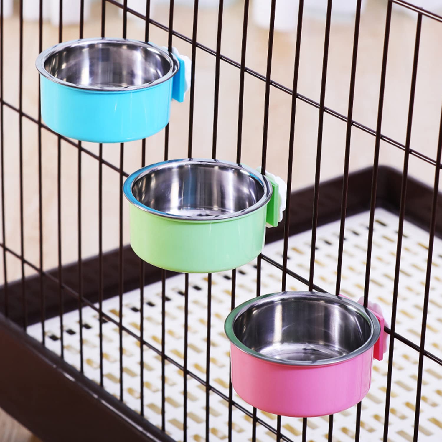 Qiyadin crate bowl food water setup fits many small pets.