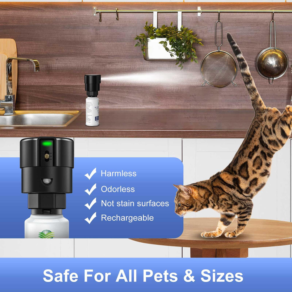 QSKUDP motion-sensor activation showing automatic spray when pets approach.