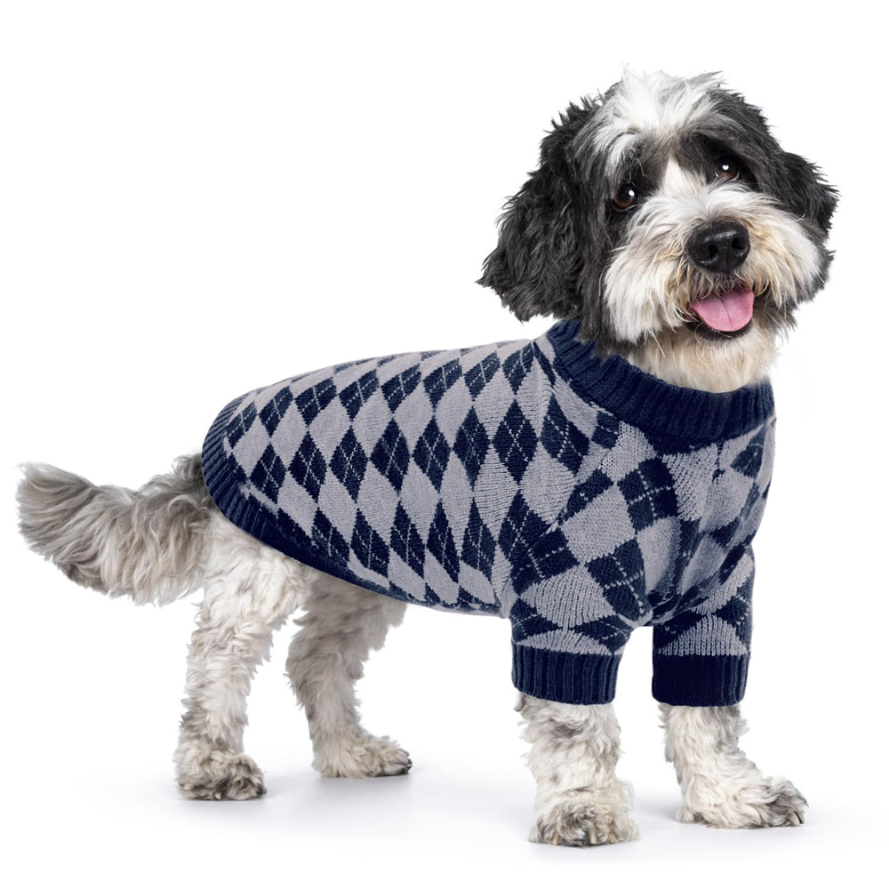 Queenmore dog sweater thick knit warms large breeds on chilly walks.