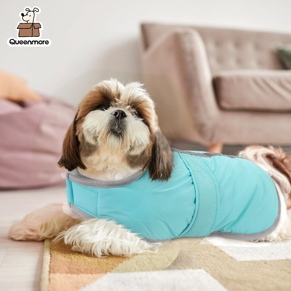Queenmore fleece lining feels cozy against the skin on cooler days.