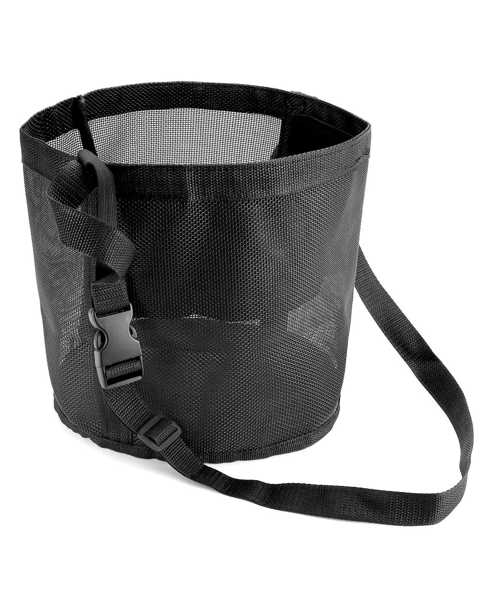 QWORK draft-warmblood-fit bag demonstrates compatibility for large breeds on rides.