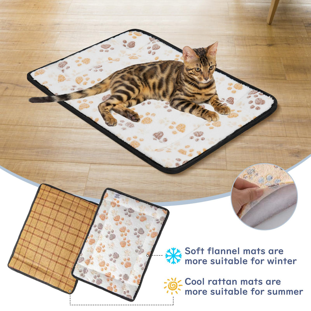 RAIN QUEEN cat house green cushion interior closeup shows two-sided all-season comfort.