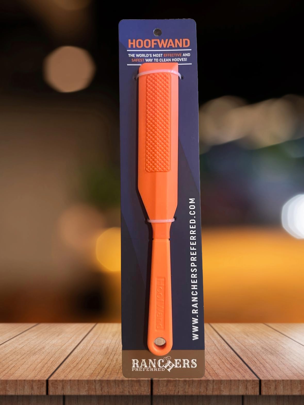 Ranchers Preferred HoofWand durable-design delivers long-lasting grooming performance.