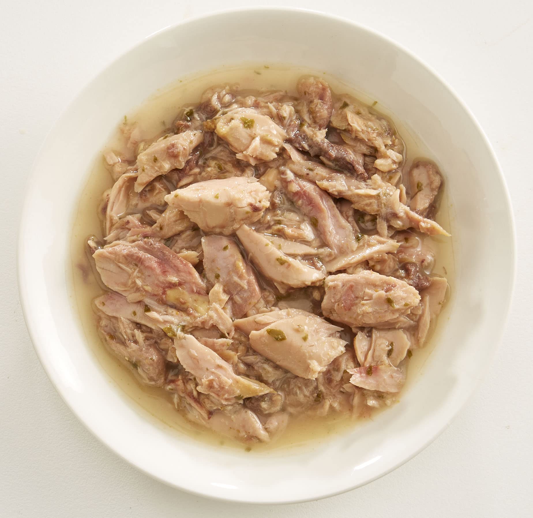 Rawz Aujou Aku tuna-salmon cat food serving bowl ready to eat