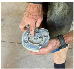 Red Horse Artimud seedy toe treatment illustrates preventive care for hoof wear