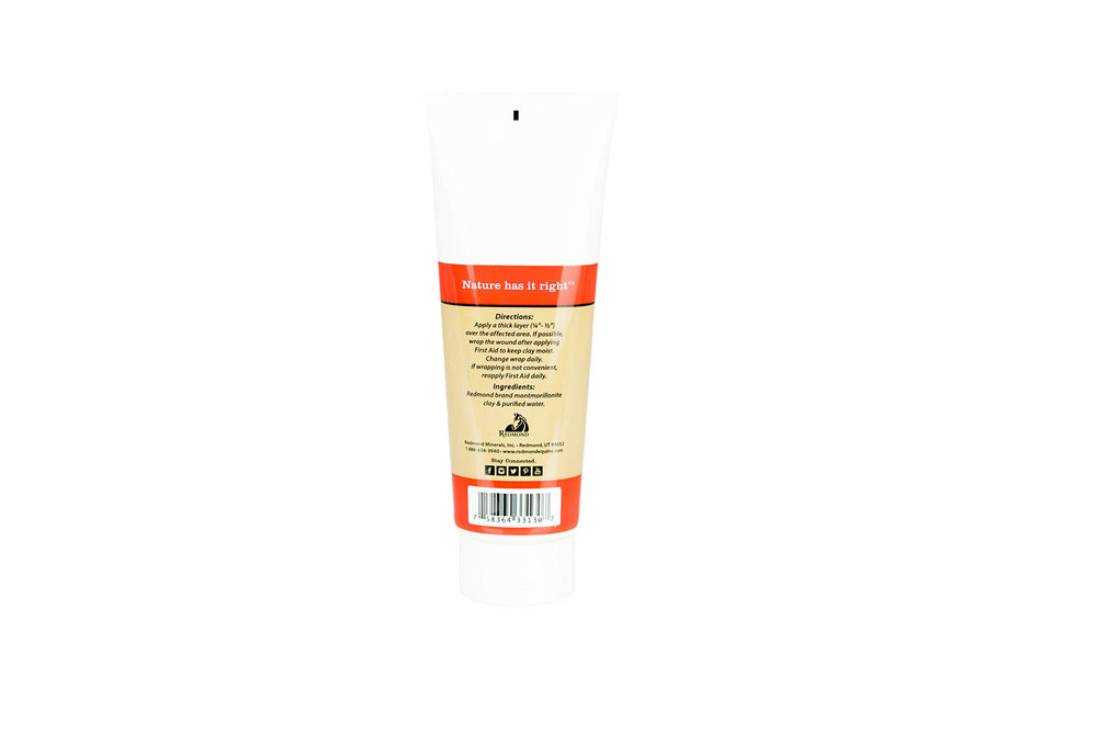 Redmond First Aid hydrated clay on an open wound for surface cleansing